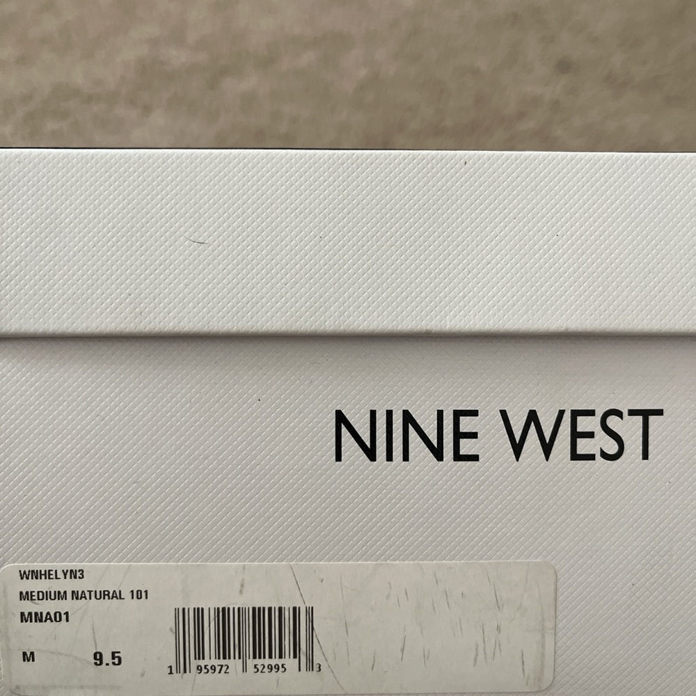 Nine West Blush Heels with Crystal Buckle - Picture 4 of 4